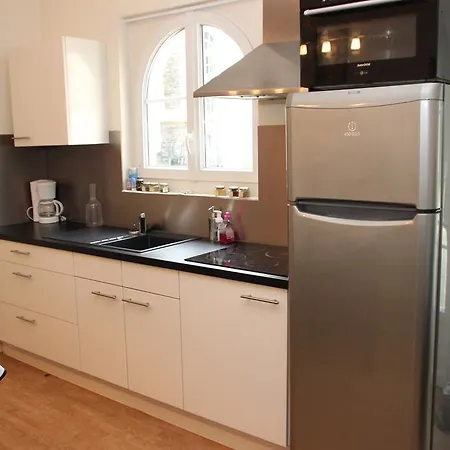 Βίλα Maisonnette Le Beclard *